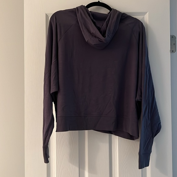Tommy John Cropped Lounge Hoodie - Picture 4 of 5